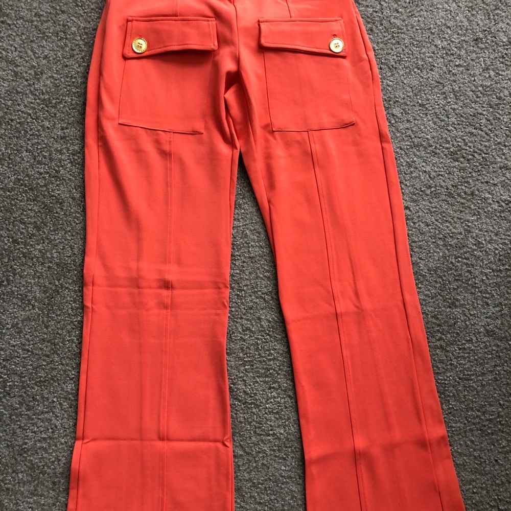 Different Pants - Picture 4 of 16